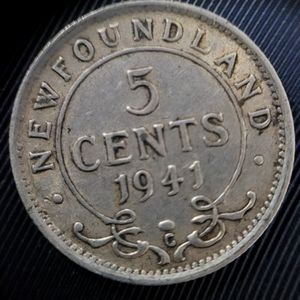 Silver 1941 Newfoundland 5 cent coin